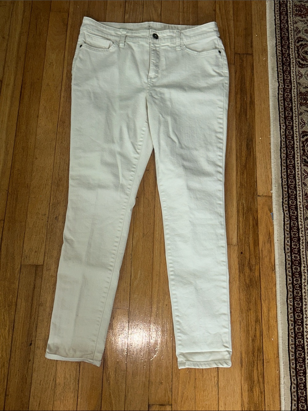 St. John's Bay Women's Skinny Jeans - White